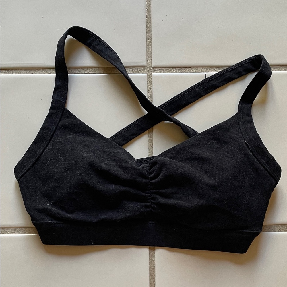 Vuori Black Women's Cross-Back Sports Bra Size Small